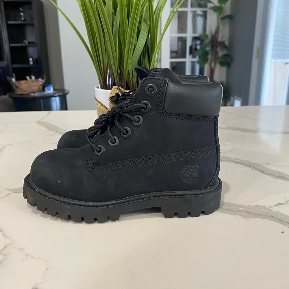 Timberland Black Nubuck Boots